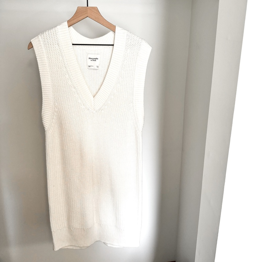 NWOT Abercrombie Cream White Sweater Vest Dress Size Large